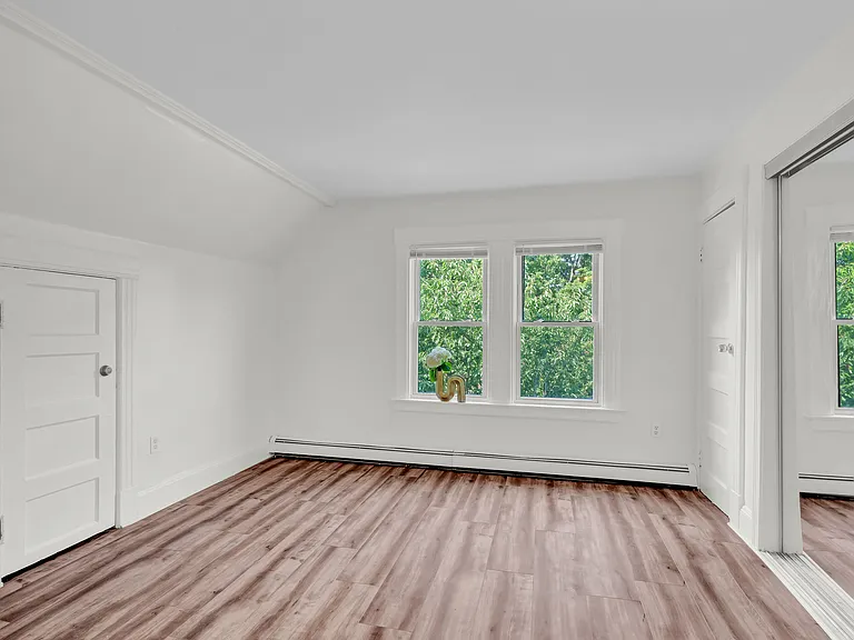 66 Evergreen Ave #3 — Photo 6
