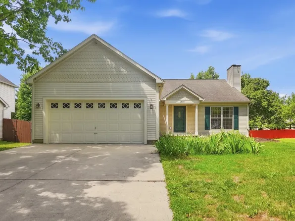 1600 Valley Dr, Marysville, OH 43040