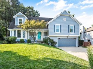 947 E Oakview St, Olathe, KS 66061