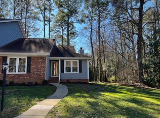 1555 Laureldale Dr, Raleigh, NC 27609