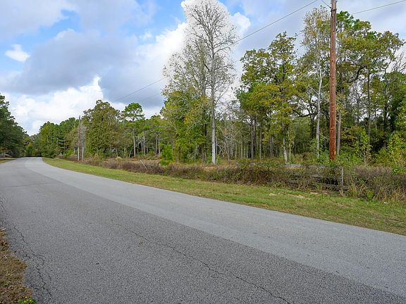 5th image of 28016 Greenbriar Dr