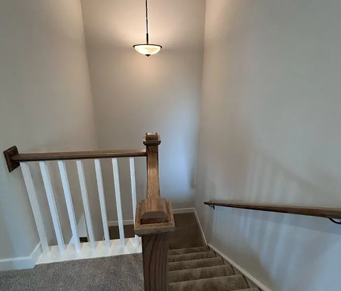 8020 Lake Laurel Ln #B — Photo 22