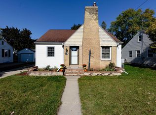 714 Baldwin Ave, Oshkosh, WI 54901
