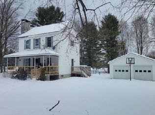 7 Point Rd, Willsboro, NY 12996