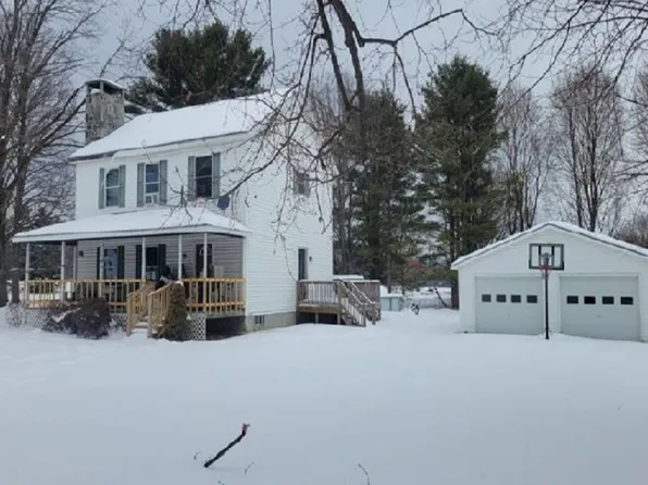 7 Point Rd, Willsboro, NY 12996