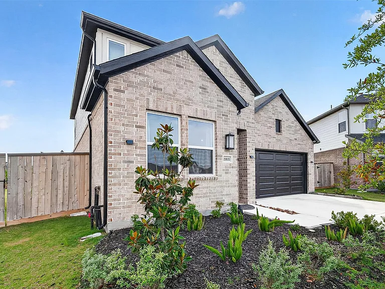 21831 Tallulah River Dr — Photo 3