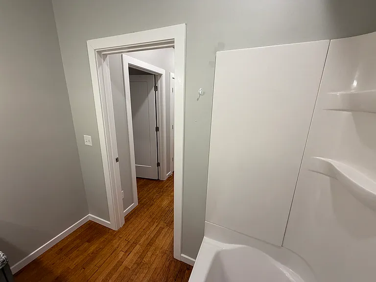 606 W Ohio St #103 — Photo 12