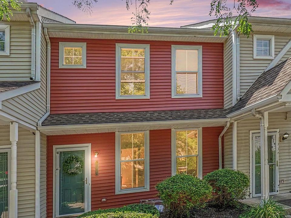 1st image of 909 Boundary Ct