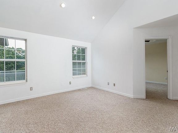 4th image of 13750 Grouse Ln