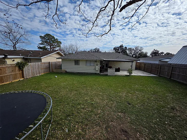 10315 Carthage Dr — Photo 18