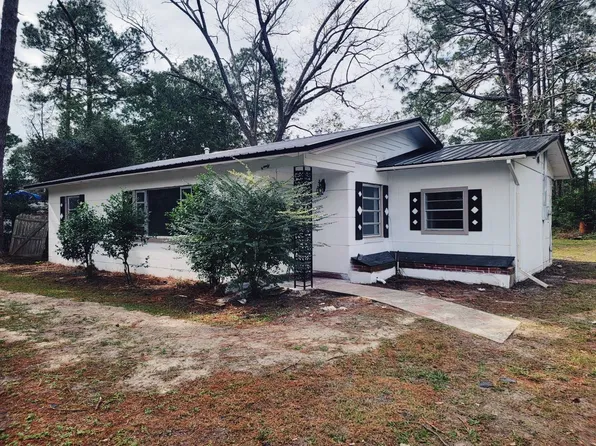 2017 Nola St, Waycross, GA 31501