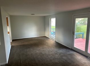 5231 Tuscarora Rd, Niagara Falls, NY 14304