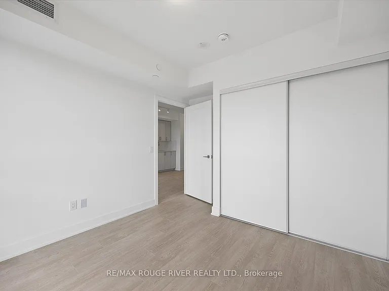 2545 Simcoe St N #728 — Photo 19