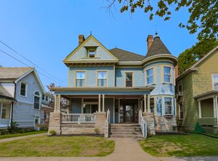 305 E Main St, Blanchester, OH 45107