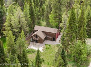 386 Spruce St, Alpine, WY 83128