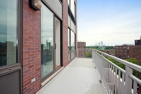 Sold by Town Residential | media 15