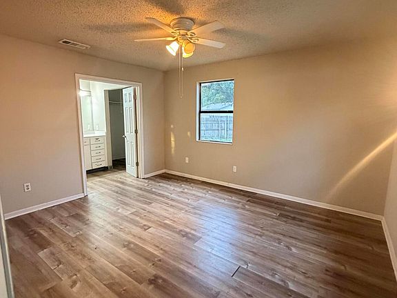3rd image of 2707 92nd St