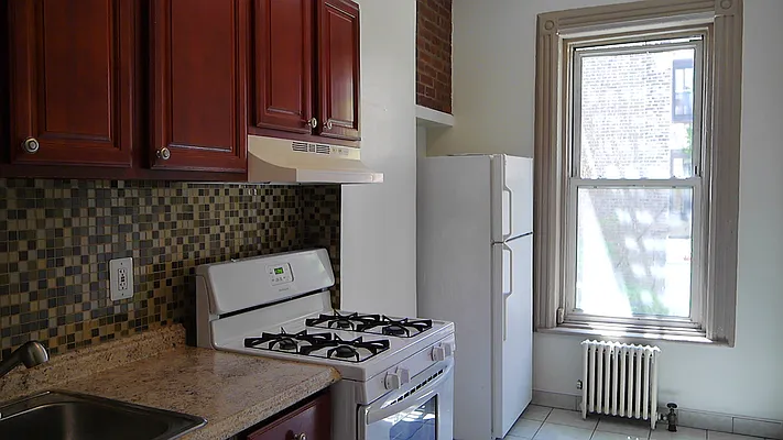 Rented by Avenue Sotheby's International Realty | media 3