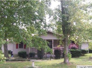 5304 Rose Rd, Albertville, AL 35951