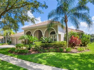 17807 Ridgeway Ct, Tampa, FL 33647