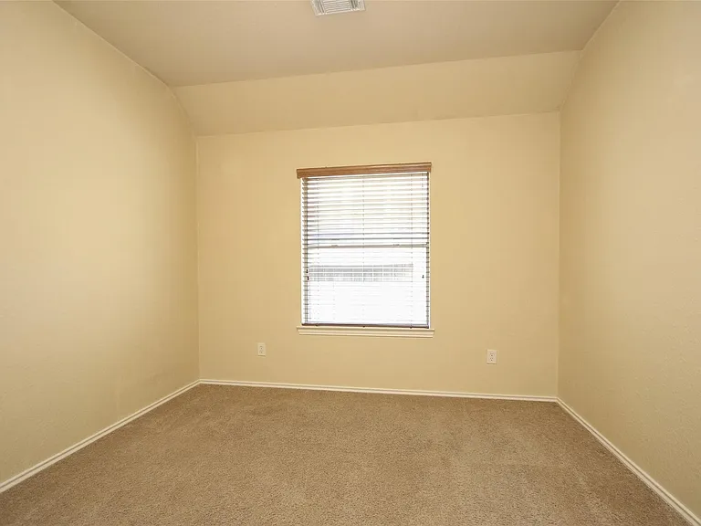 23118 Century Plant Dr — Photo 23