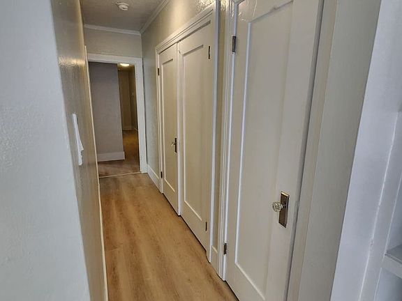 5th image of 3960 Redwood Ave #3960