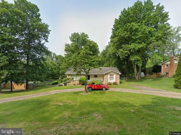 8204 Higham Rd, Lorton, VA 22079