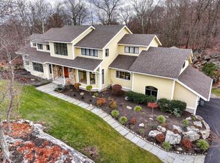71 S Glen Rd, Kinnelon Boro, NJ 07405