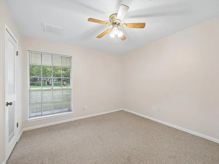 1307 Southern Hills Rd — Photo 13