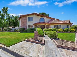 18006 Mariner Dr, Victorville, CA 92395