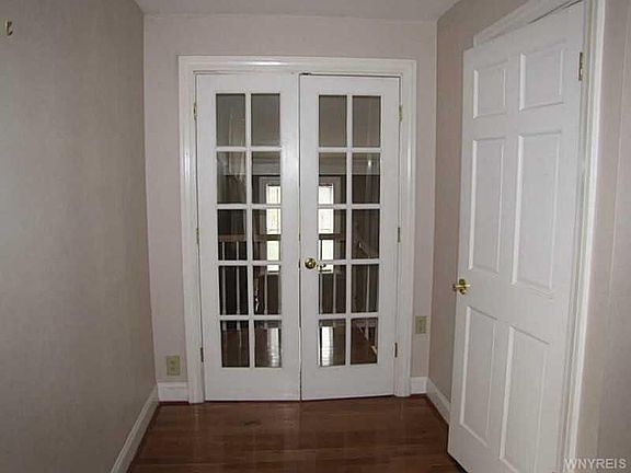 5th image of 802 Starin Ave