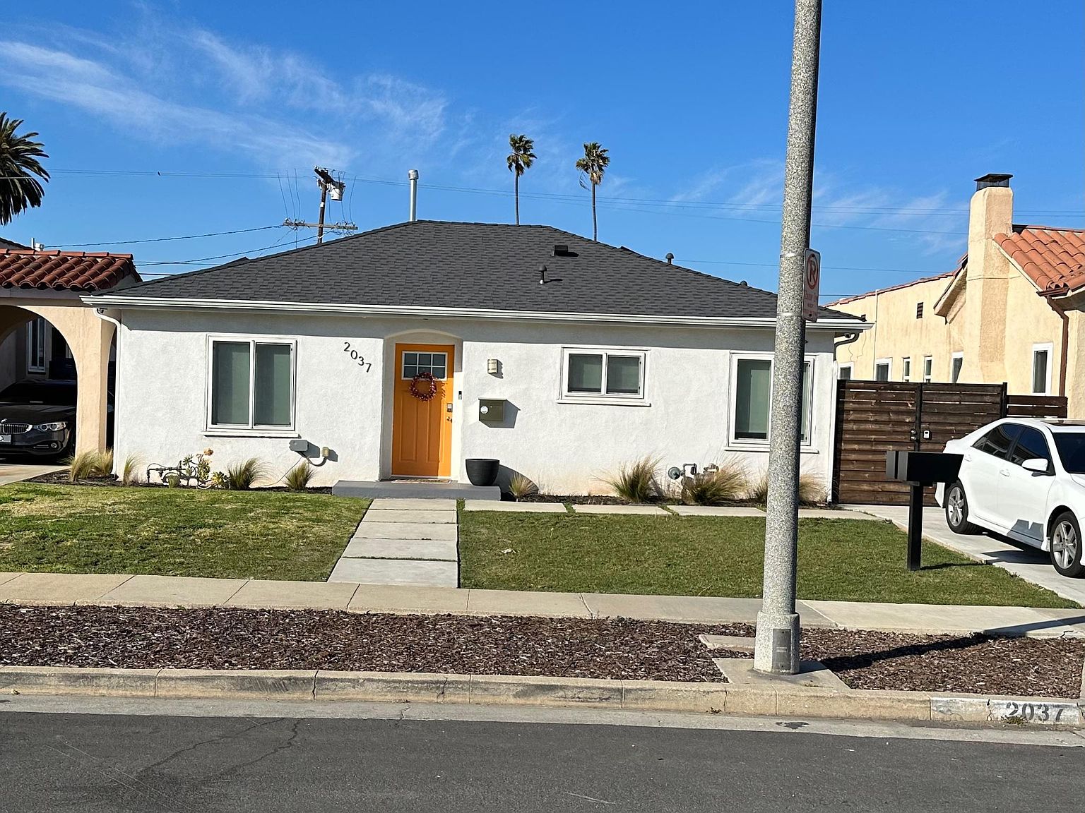 2037 W 84th St, Los Angeles, CA 90047 | Zillow