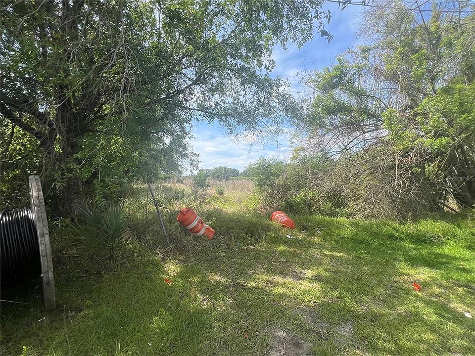 1st image of 0 Ree Ln
