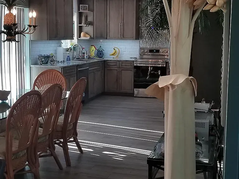 142 Sawyer Dr — Photo 15