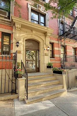 Sold by Citi Habitats | media 1