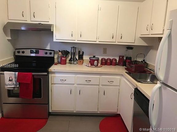 5th image of 7915 Camino Real APT 416