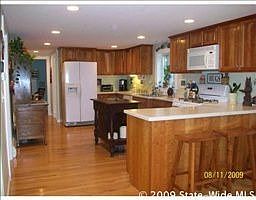 2nd image of 9 Flintstone Ct
