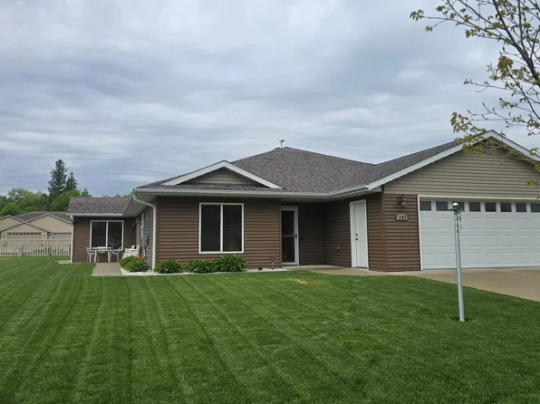 1709 Keystone Dr, Albert Lea, MN 56007