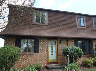 752 Surrey Hill Way, Rochester, NY 14623