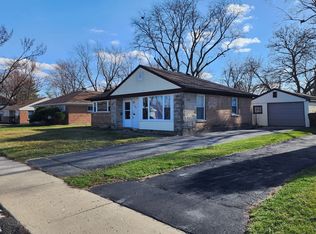 249 Marquette St, Park Forest, IL