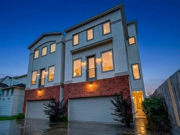 1202 Cedarpost Tree Springs Pl, Houston, TX 77055