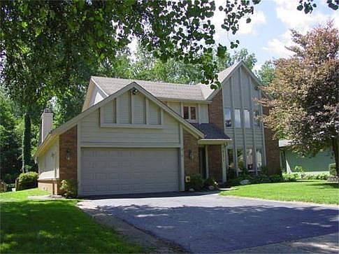 WONDERFUL CURB APPEAL