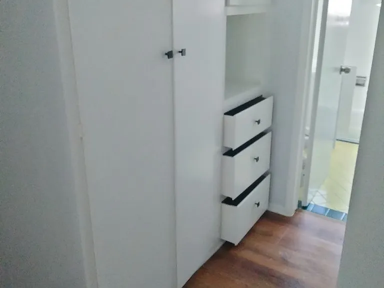 1641 N Hobart Blvd — Photo 13
