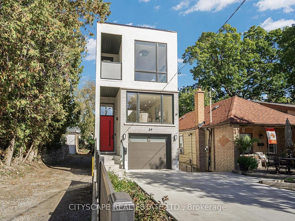 1st image of 39 Kenworthy Ave