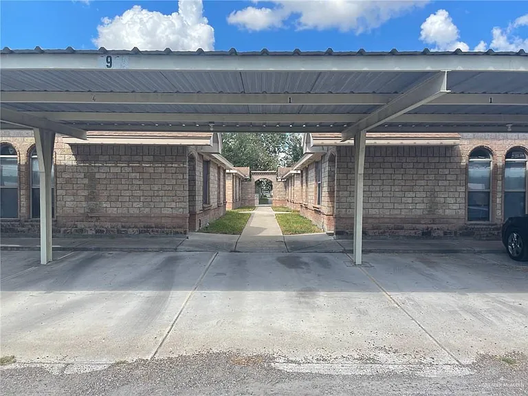 1916 Upland Dr #1 — Photo 16