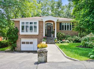 5 Cross Rd, Ardsley, NY 10502