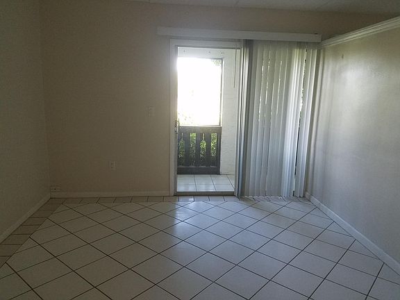 5th image of 316 N Bayshore Blvd APT 104