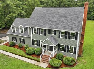 705 Pleasant Ridge Ct, Chesapeake, VA 23322