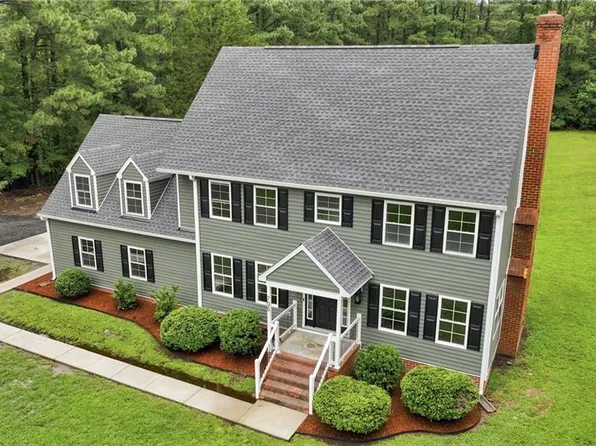 705 Pleasant Ridge Ct, Chesapeake, VA 23322