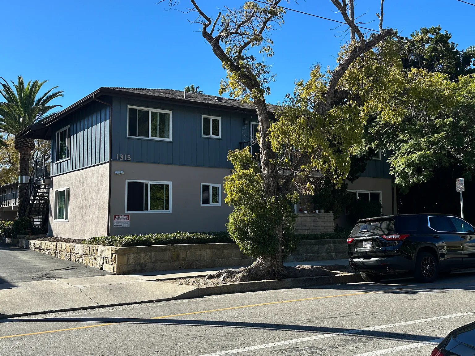 3 bed, 1175 sqft, $4,495 — Photo 1